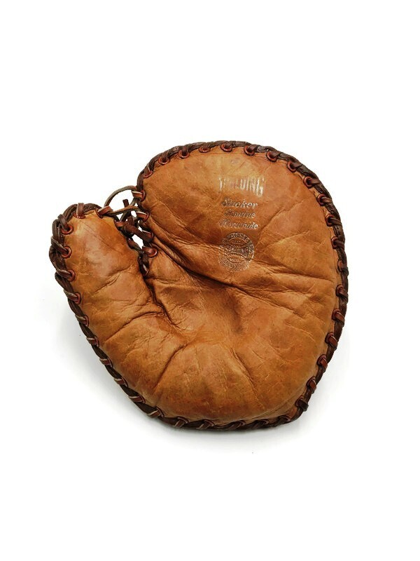 1920’s Vintage Spalding Baseman’s Mitt