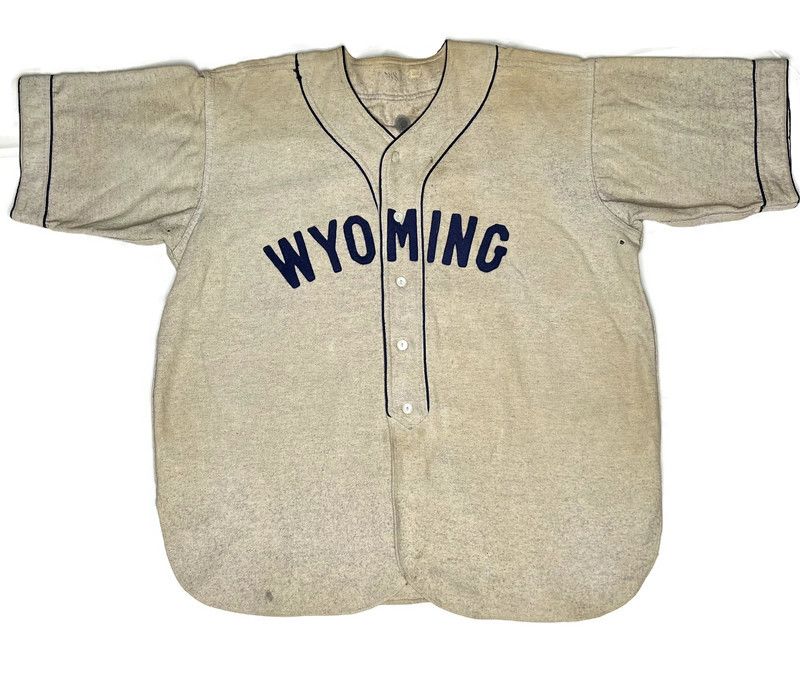 1930’s WYOMING Vintage Baseball Jersey Size 40