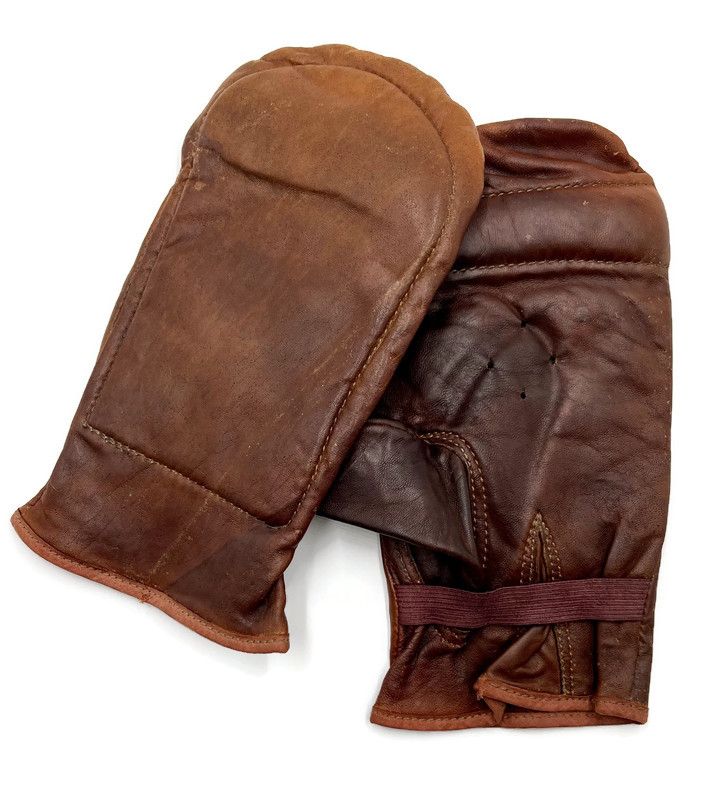 1910’s Vintage Leather Boxing Striking Gloves – Exceptional Condition with Soft and Supple Leather