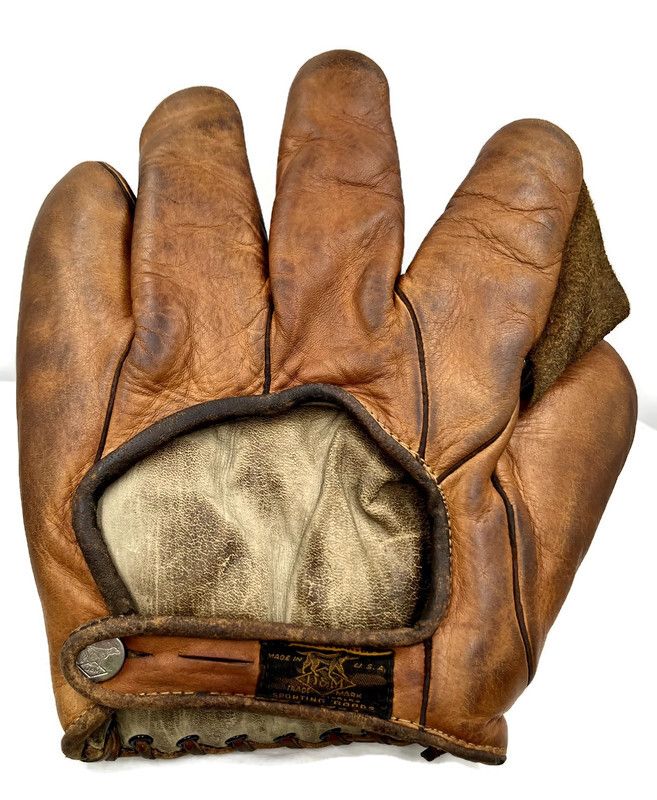 HUGE 10 ½” 1929-1931 Dave Bancroft D&amp;M Fielder’s Glove