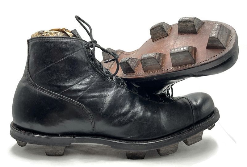 Outstanding Early 1900’s Vintage Spalding Football Shoes NR-MT