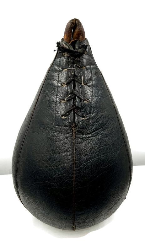 Scarce Vintage 1920’s Everlast Boxing Speed Bag - Black Leather