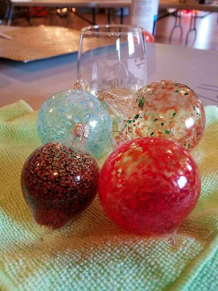 CHRISTMAS IN JULY*GLASS BLOWN ORNAMENTS*3PM*JULY9TH