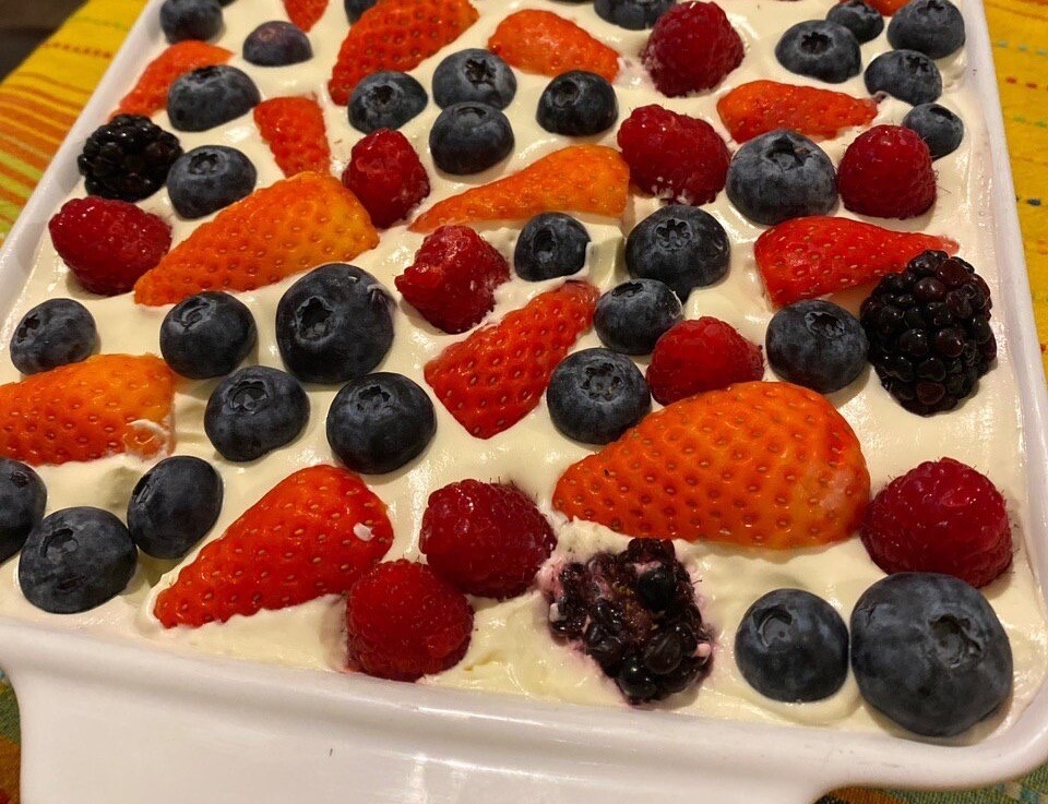 Tiramisu Red Fruits (1 portion)