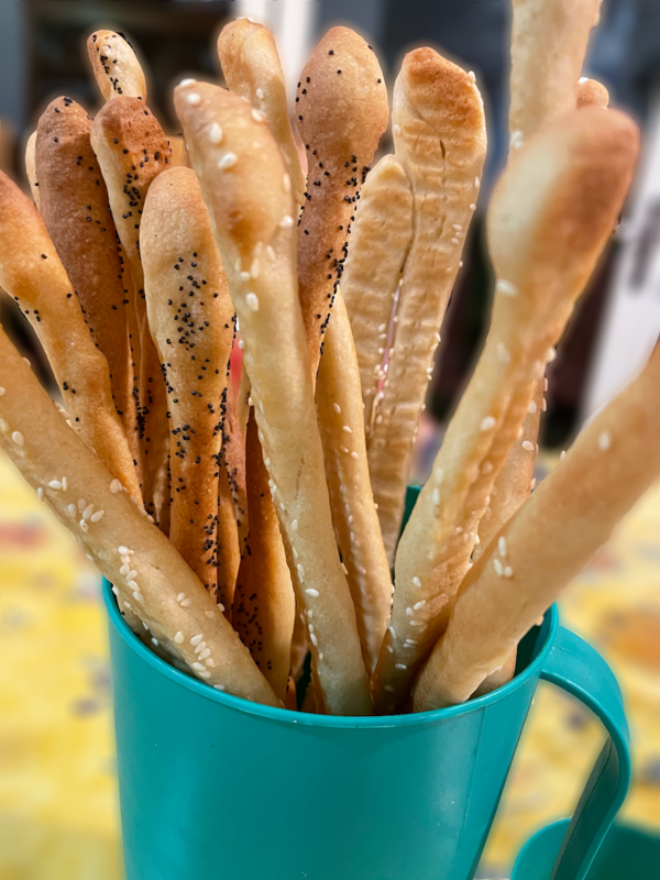 Breadsticks (aprox. 15-20)
