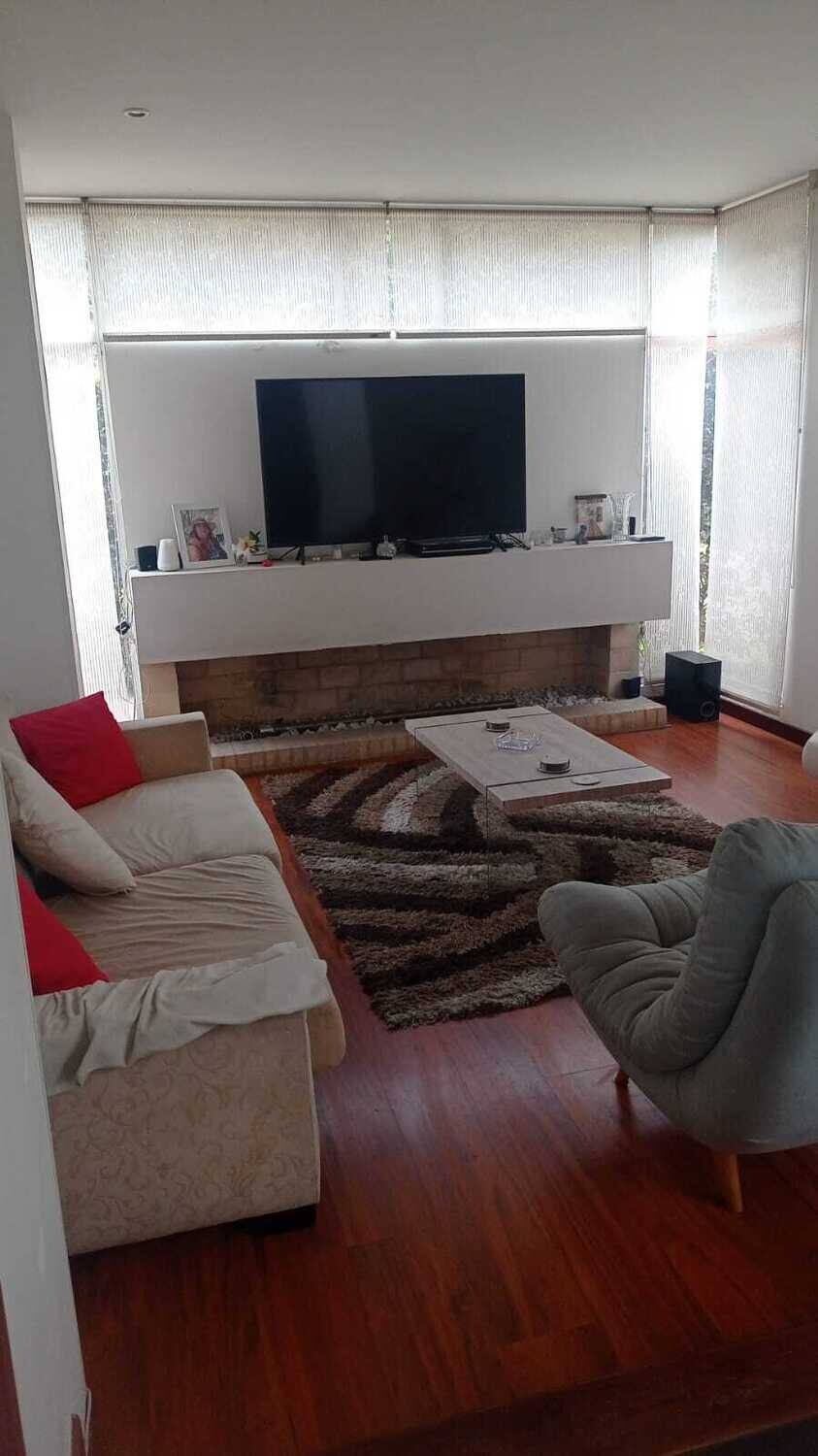 ARRIENDOHERMOSA CASA EN CHIA
