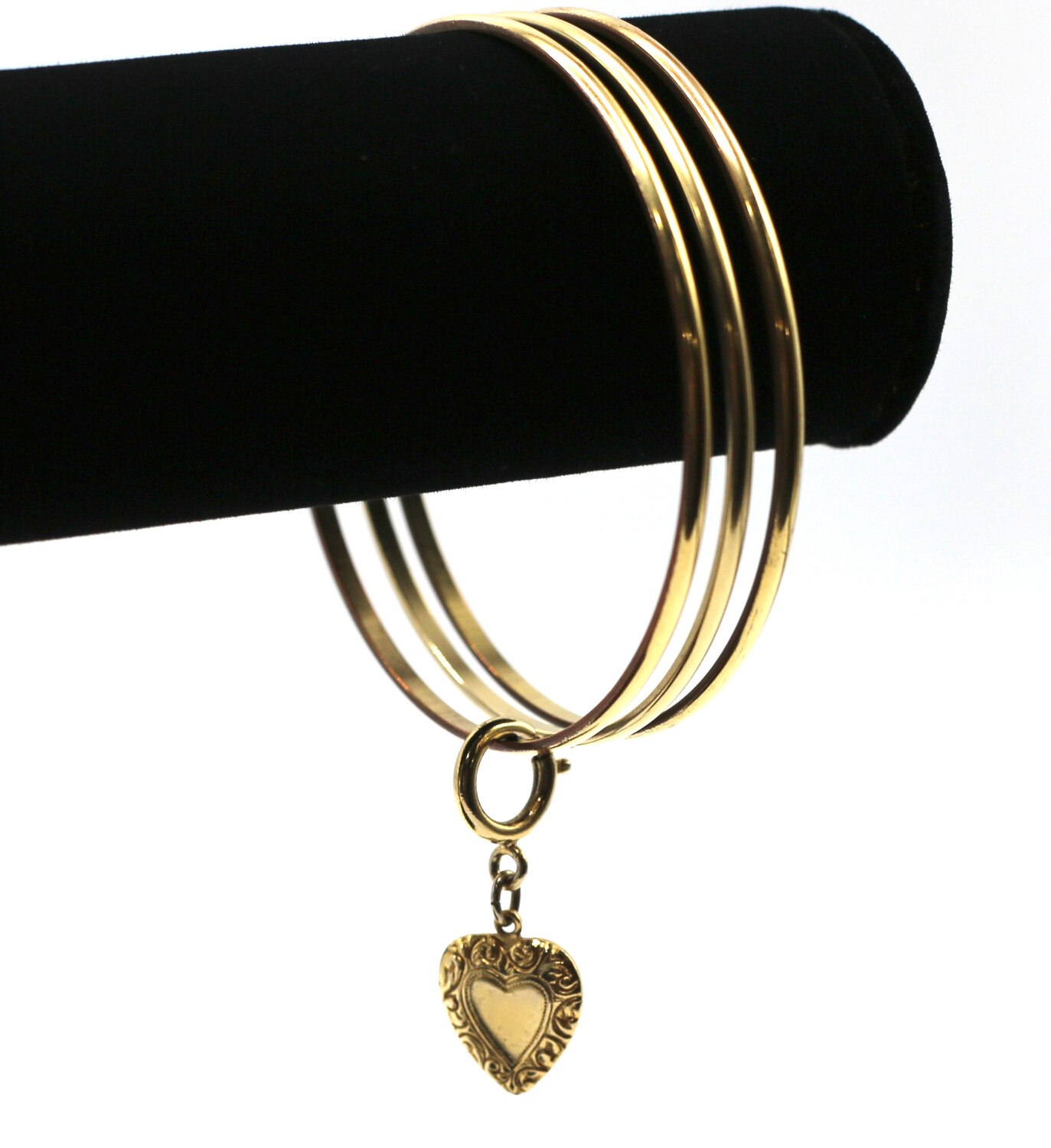 CLASSIC GOLD BANGLE with GOLD HEART CHARM