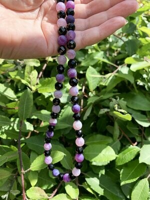 Purple Frosted Crackle Agate Necklace With Black Onyx