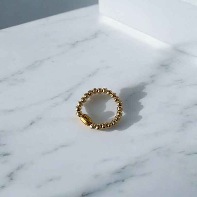 14ct Gold-Filled Beaded Stretch Ring with Oval Centrepiece