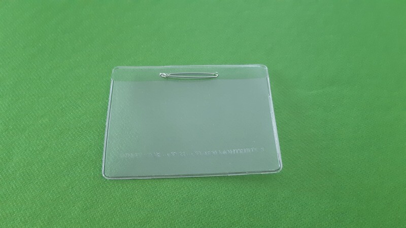 10 badges C/80