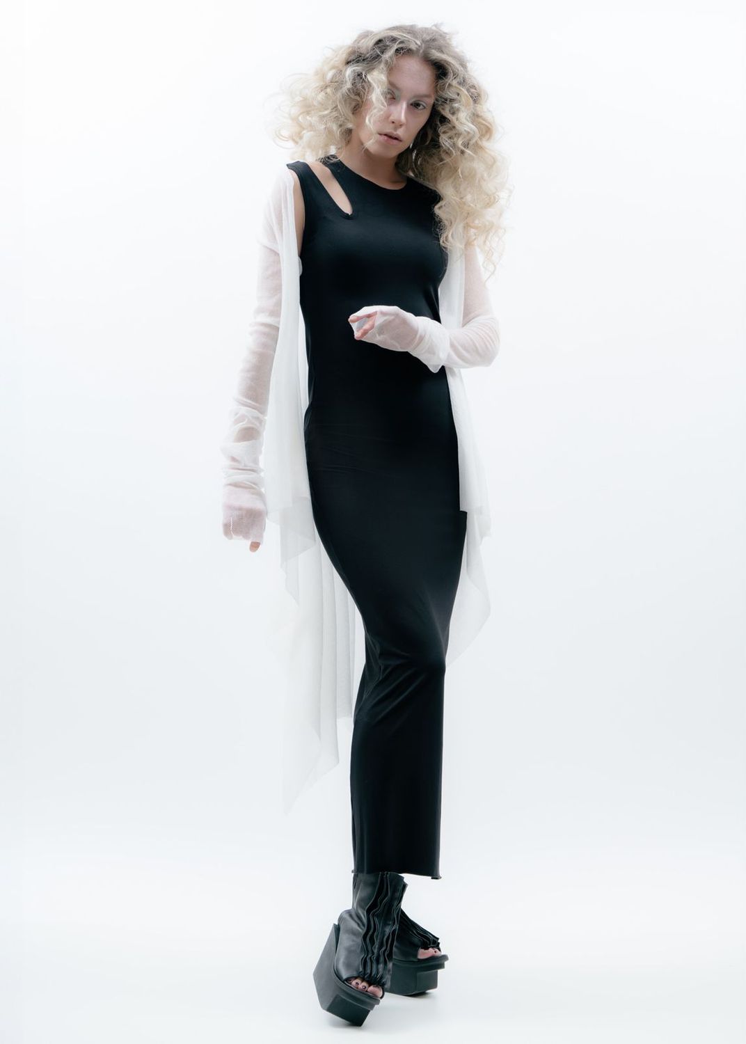 Aila Dress