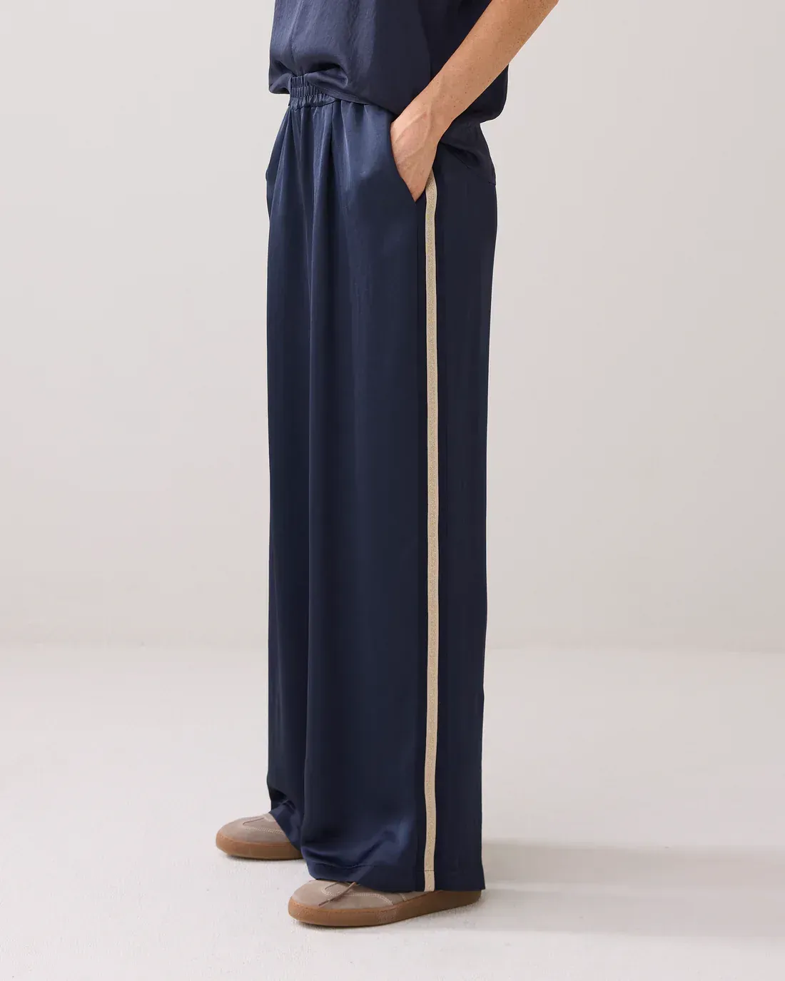Coastal Side Track Pants