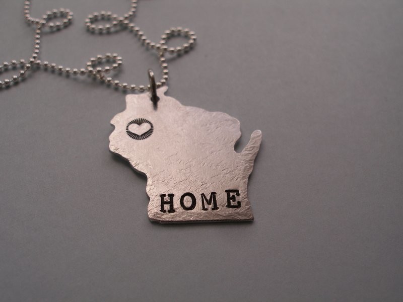 Wisconsin state pendant with *your home* location
