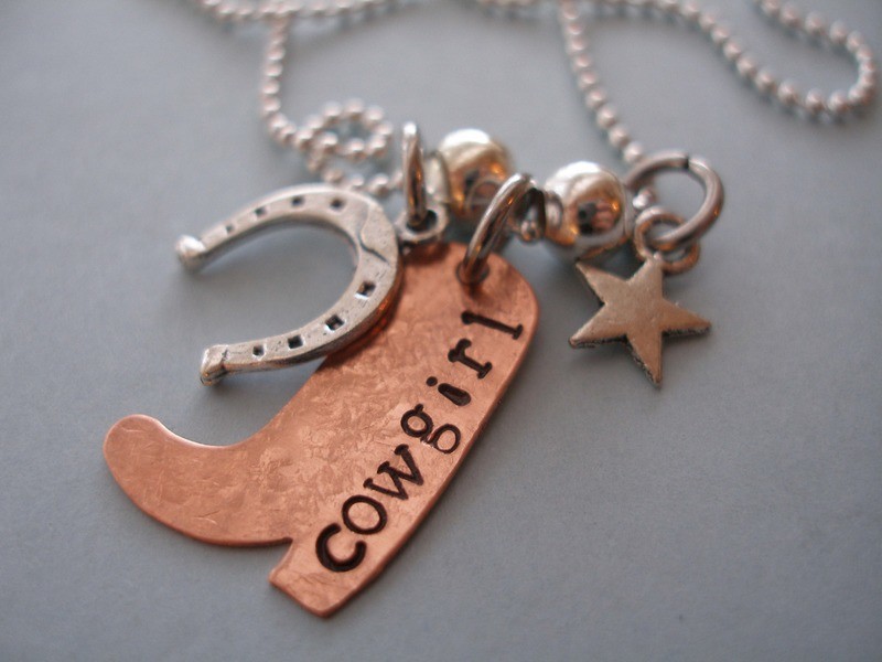 cowboy boot - horseshoe