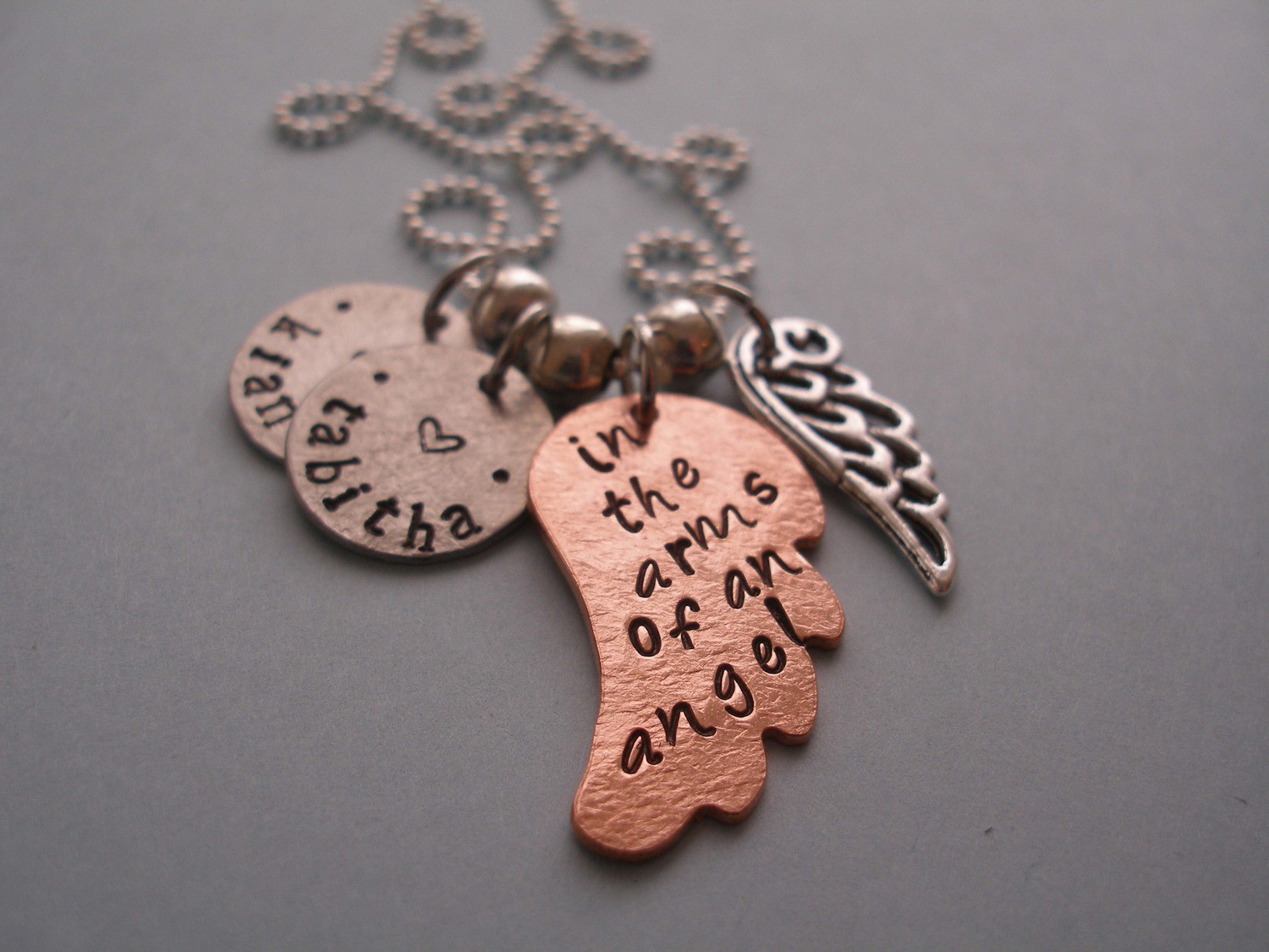 In the arms of an Angel ~ Remembrance wing