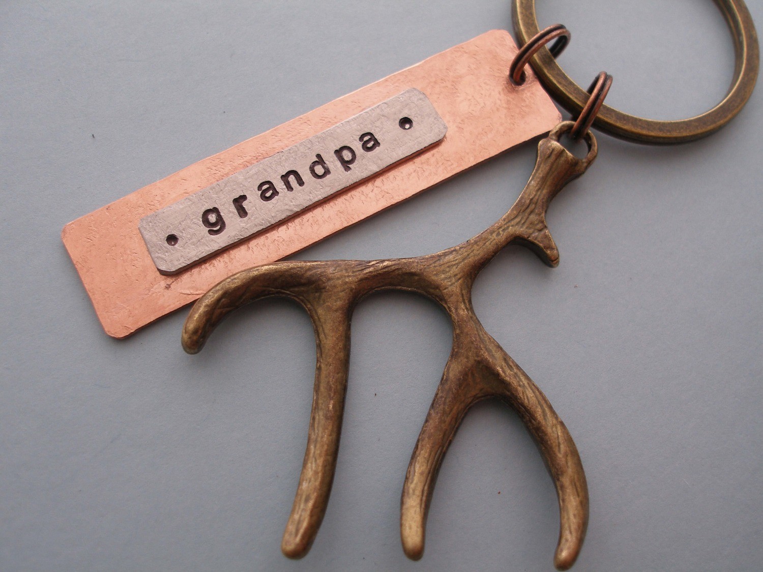 Dad/Grandpa keyring w/ deer antler