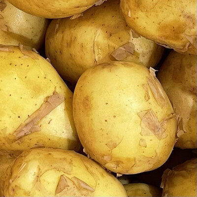 Молодой картофель Цена за 100 грамм