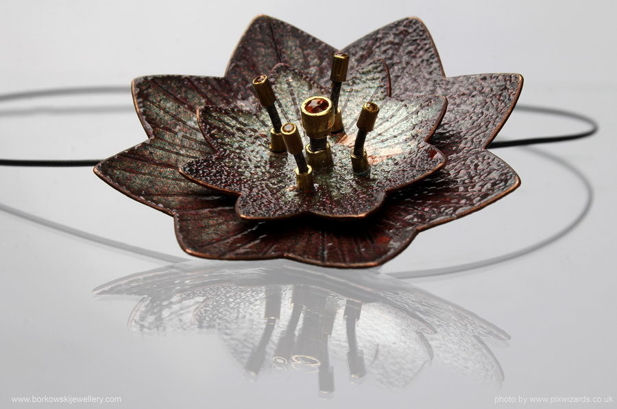 Bloom flower pendant