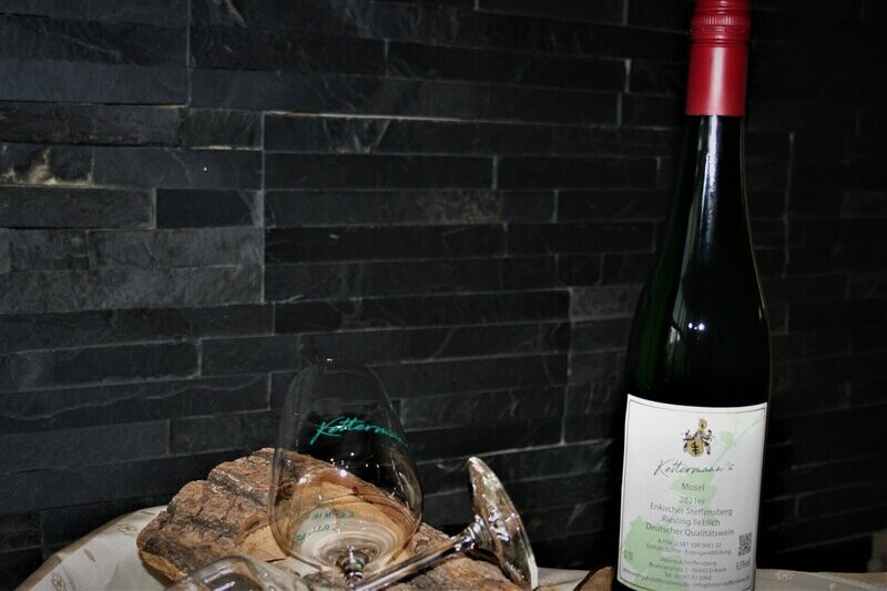 2021er Enkircher Steffensberg Riesling lieblich 2021er Enkircher Steffensberg Riesling lieblich