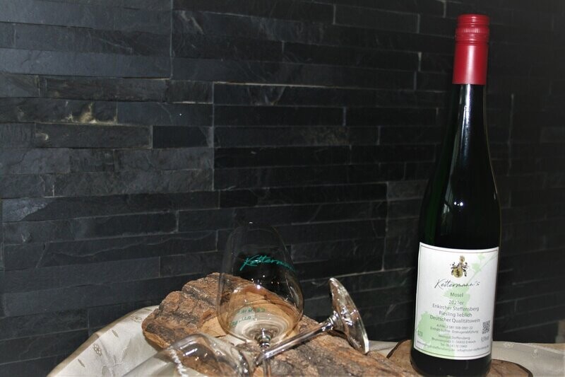 2022er Blauschiefer Riesling Kabinett lieblich 2022er Blauschiefer Riesling Kabinett lieblich