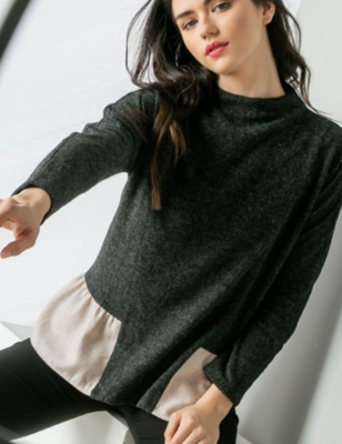 Colorblock Sweater with Ruffle Bottom