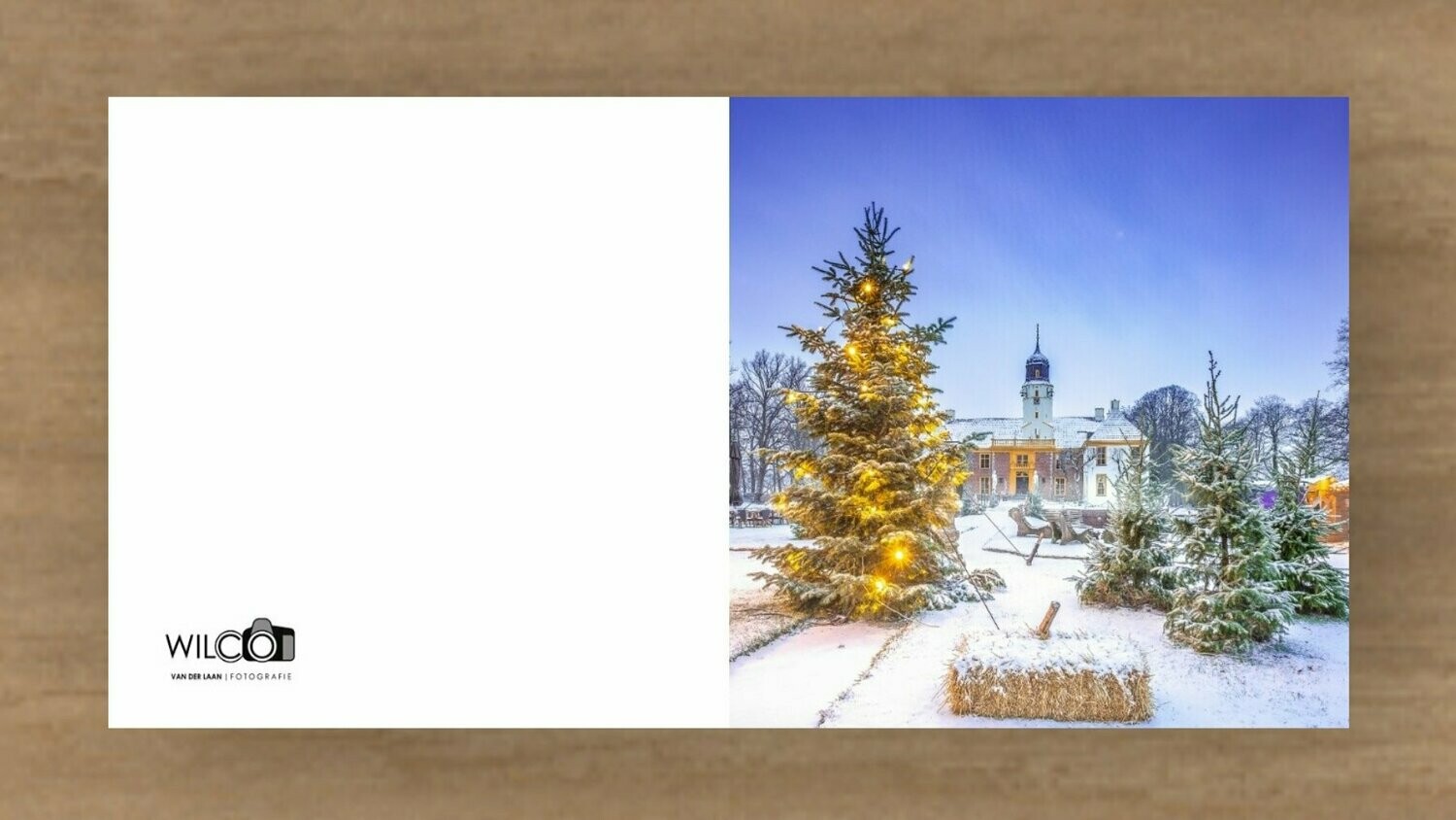 Kerstkaart. De Fraeylemaborg in een winters landschap 14X14 dubbel