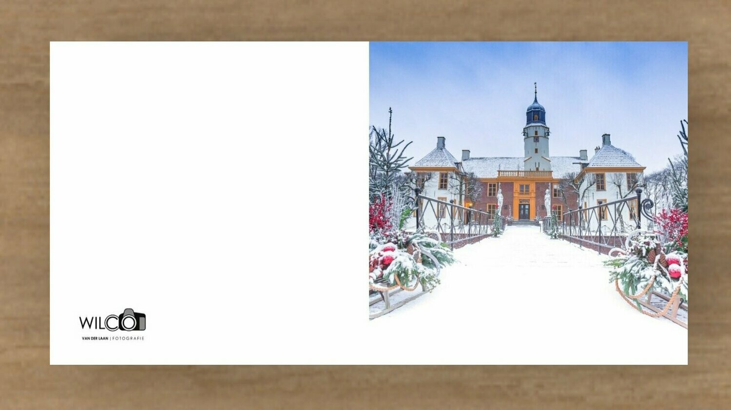 Kerstkaart. De Fraeylemaborg in een winters landschap2 14X14  Dubbel