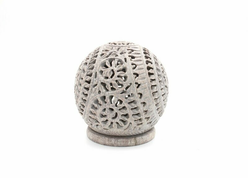 Teelichthalter - groß | Tealight holder - big Teelichthalter - groß | Tealight holder - big