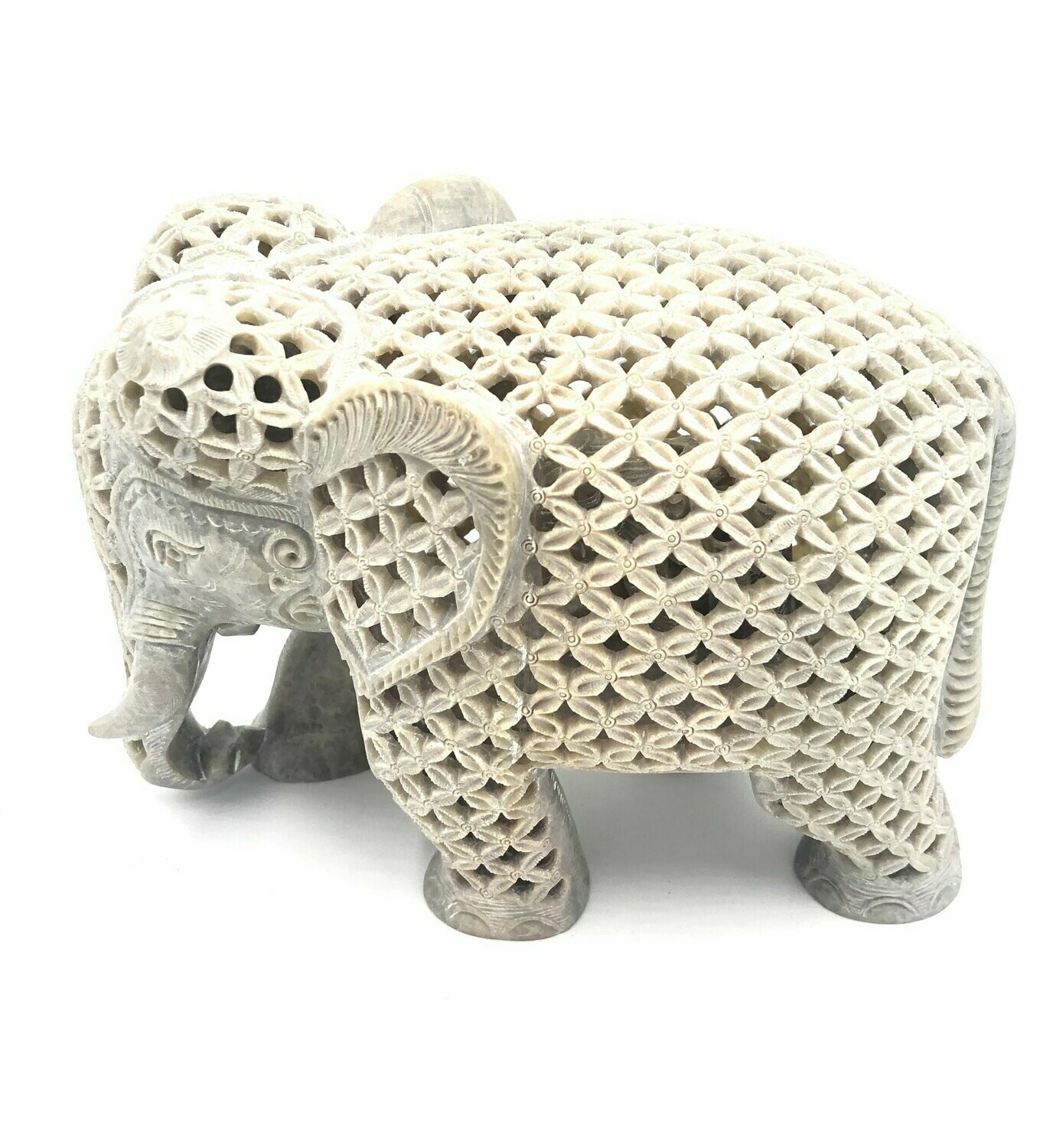 Oma Elefant | Grandma Elephant