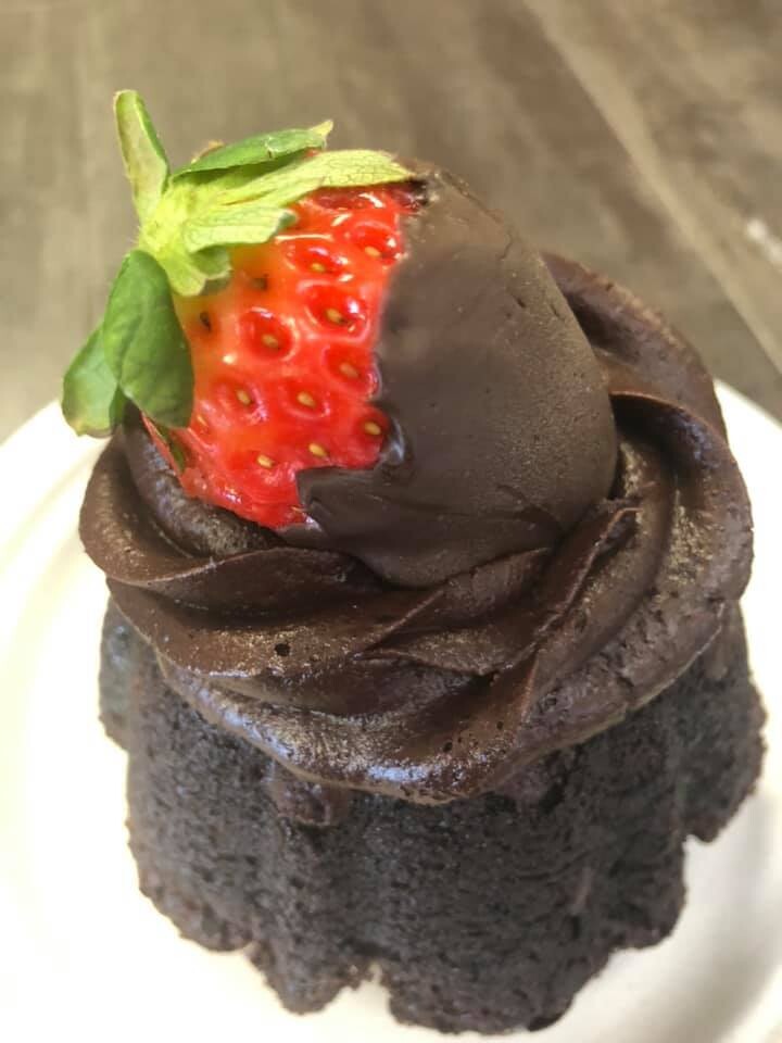 Bundt Cake With Chocolate Covered Strawberry