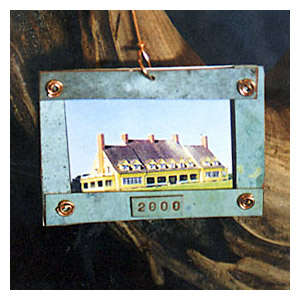 2000 Copper Framed Photo Keepsake