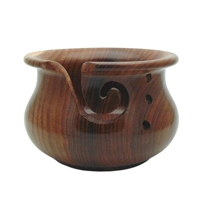 Yarn Bowl - Curvy Medium - Maple