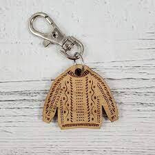Katrinkles - Sweater FOB Clip