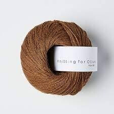 Knitting For Olive - Pure Silk - Dark Cognac
