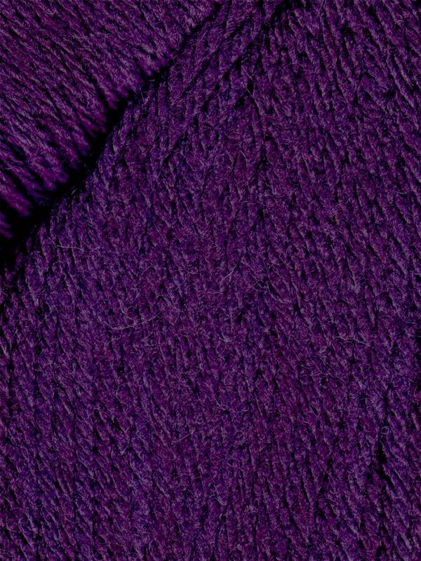 Queensland Falkland Worsted - 06 Eggplant