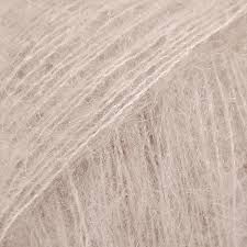 Drops Kid-Silk - Light Beige - Col. 20 Drops Kid-Silk - Light Beige - Col. 20