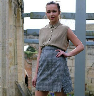 Jenna - High Collar Top
