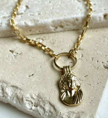 Dea goddess necklace - Jewellery