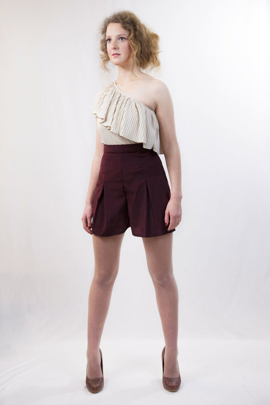 Johanna - Pleated short