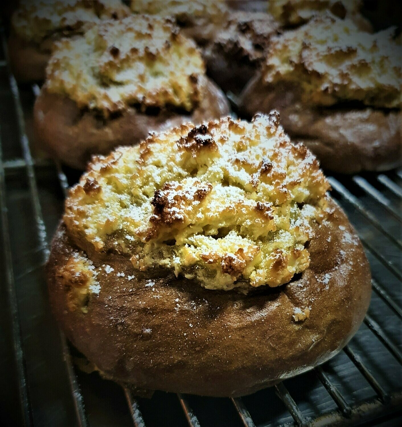 Pão de Deus de Alfarroba