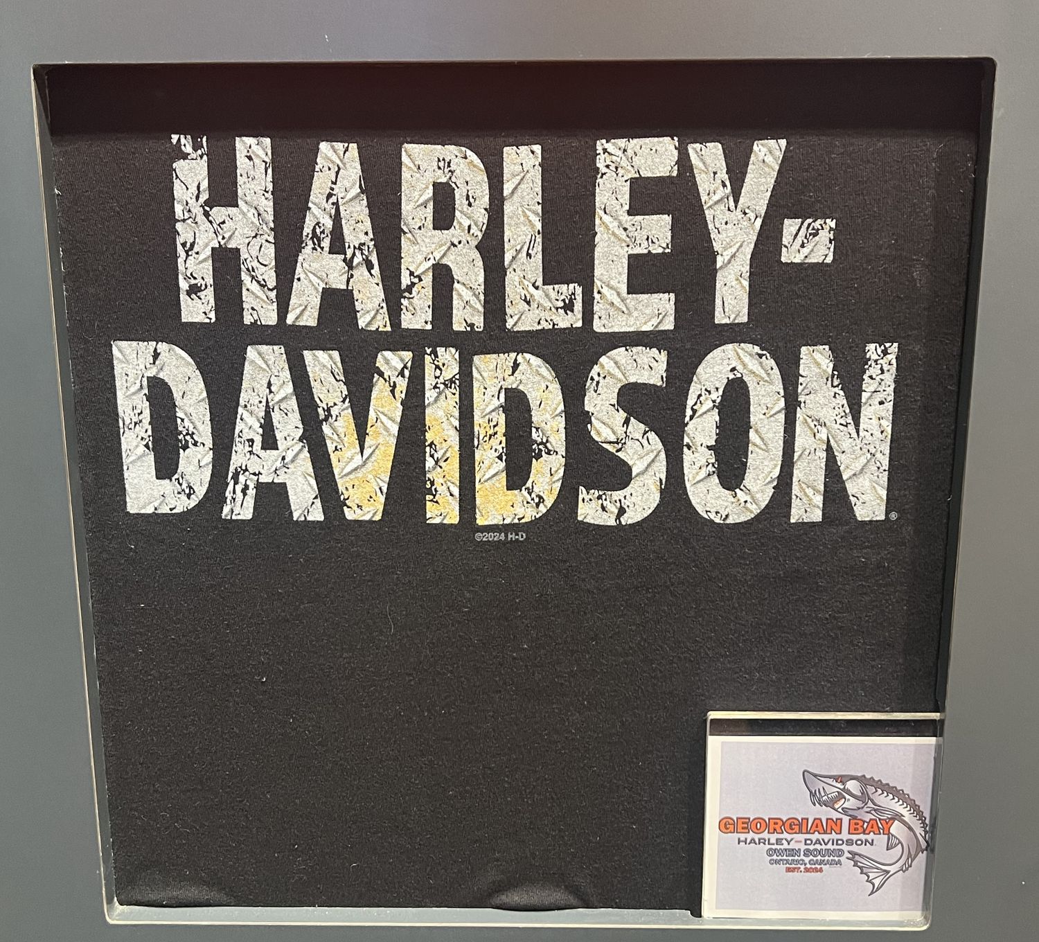 Men&#39;s Custom Tee - Diamond Plate