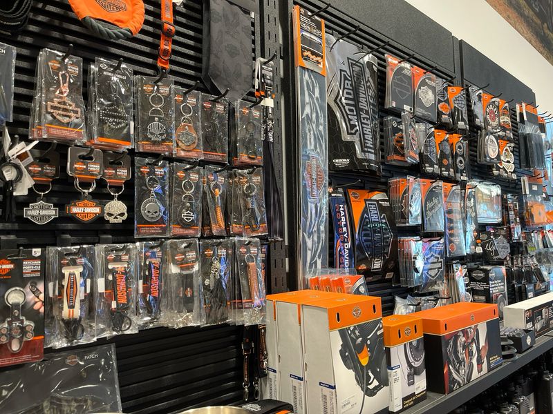 Poker Chips, Gifts, Collectibles