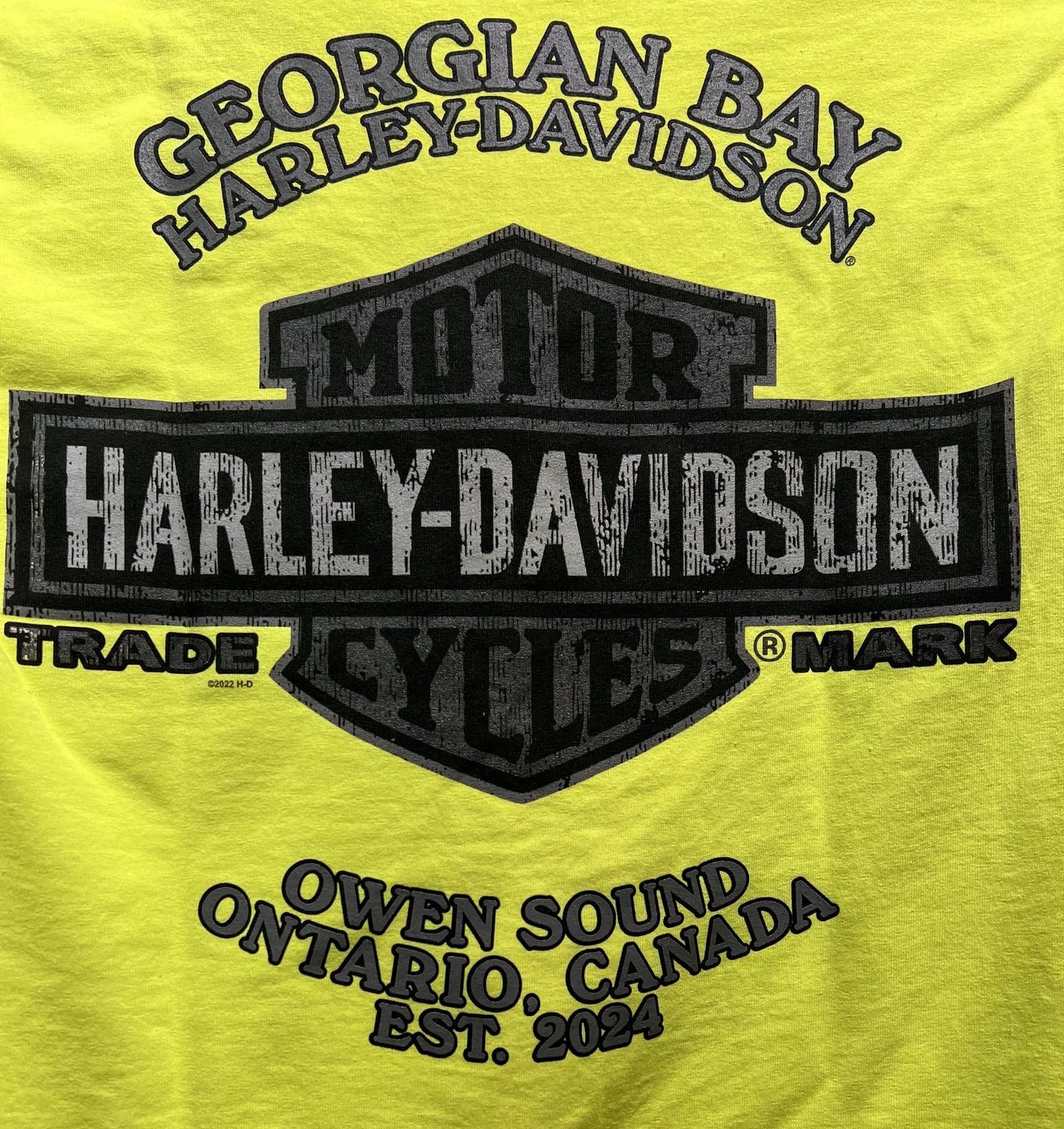 Men's Custom Tee - Pennant Pocket T