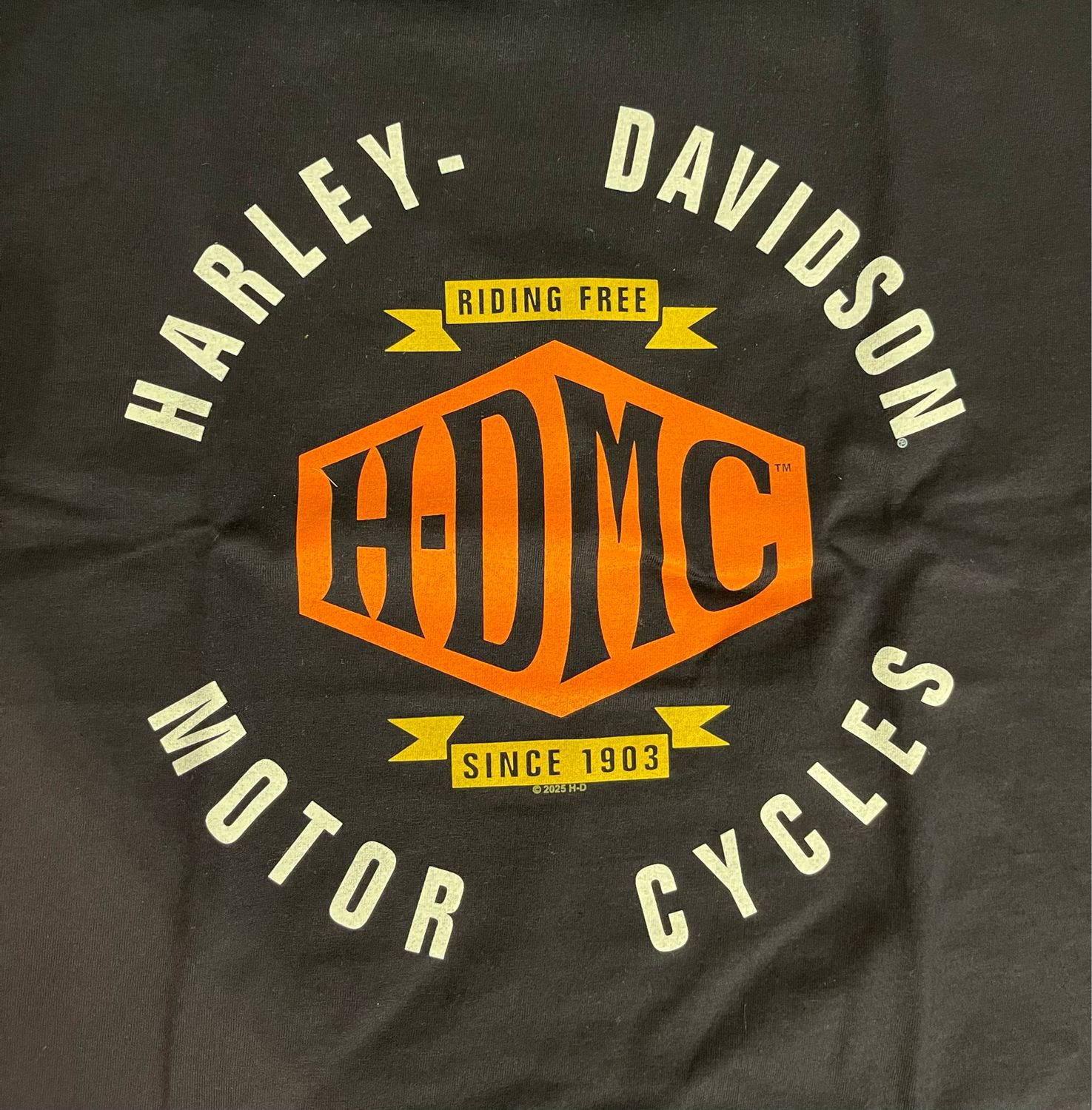 Men's Custom Tee - HDMC Badge Tee