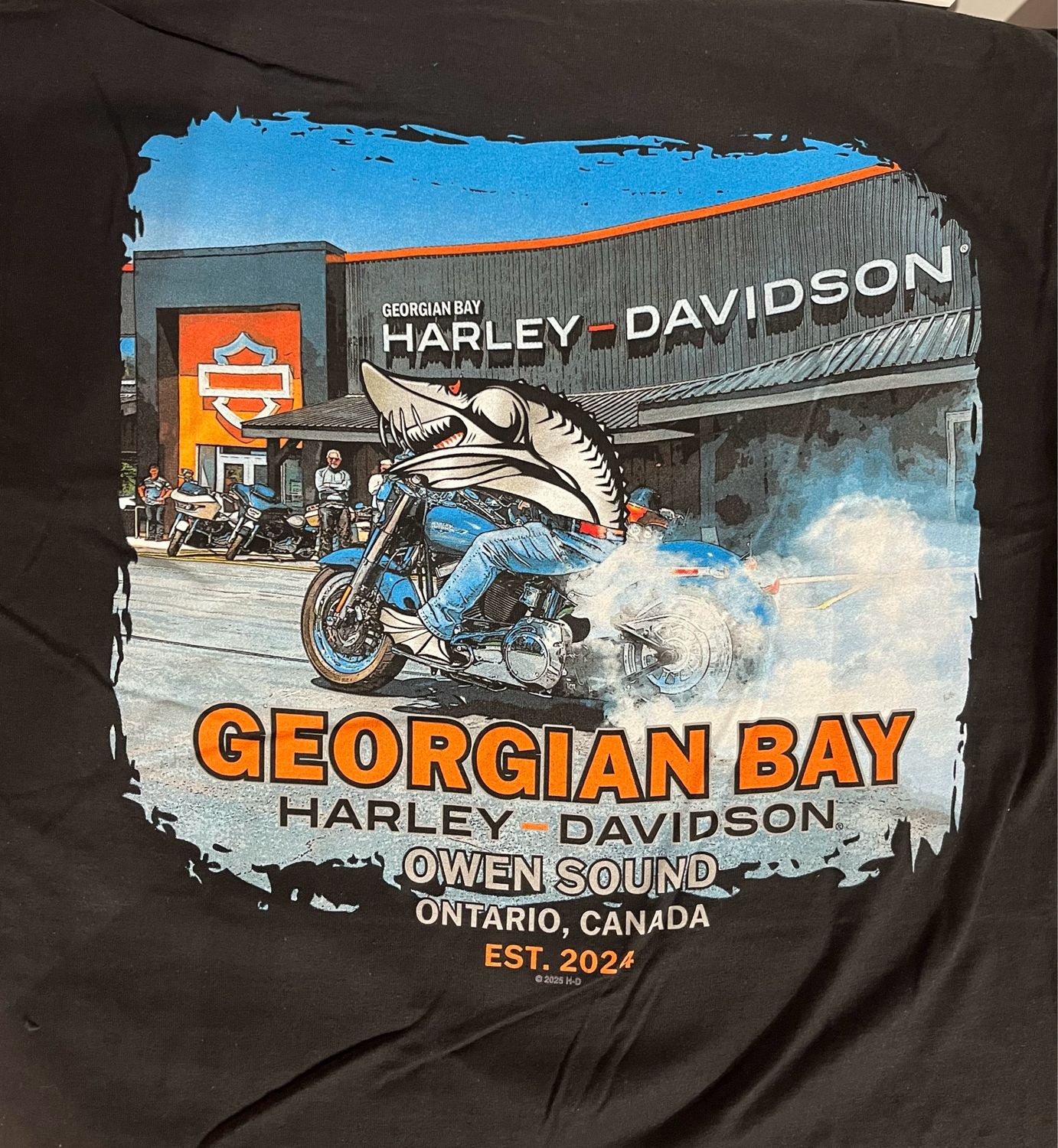 Men's Custom Tee - Hangin Out Tee