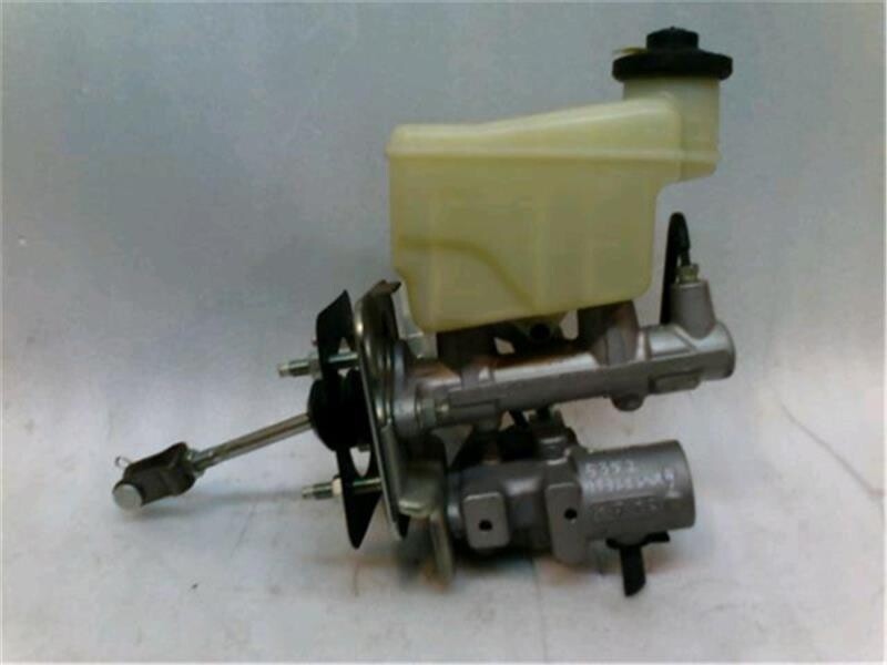 Toyota Crown Majesta UZS186 Brake Master Cylinder