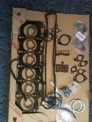 Toyota Supra JZA80 - Genuine 2JZGTE Complete Engine Gasket Kit