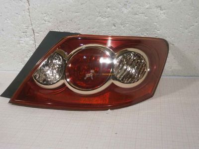 Toyota Mark X GRX120 / GRX121 - Genuine Rear Combination Tail Lamp / Taillight 06-09