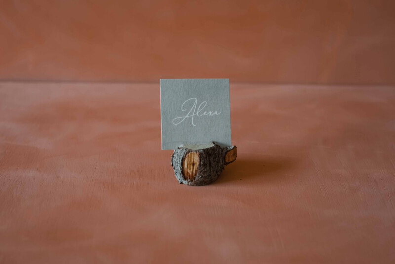 Porte carte en bois "Parrotia" -  (Uniquement disponible à location)