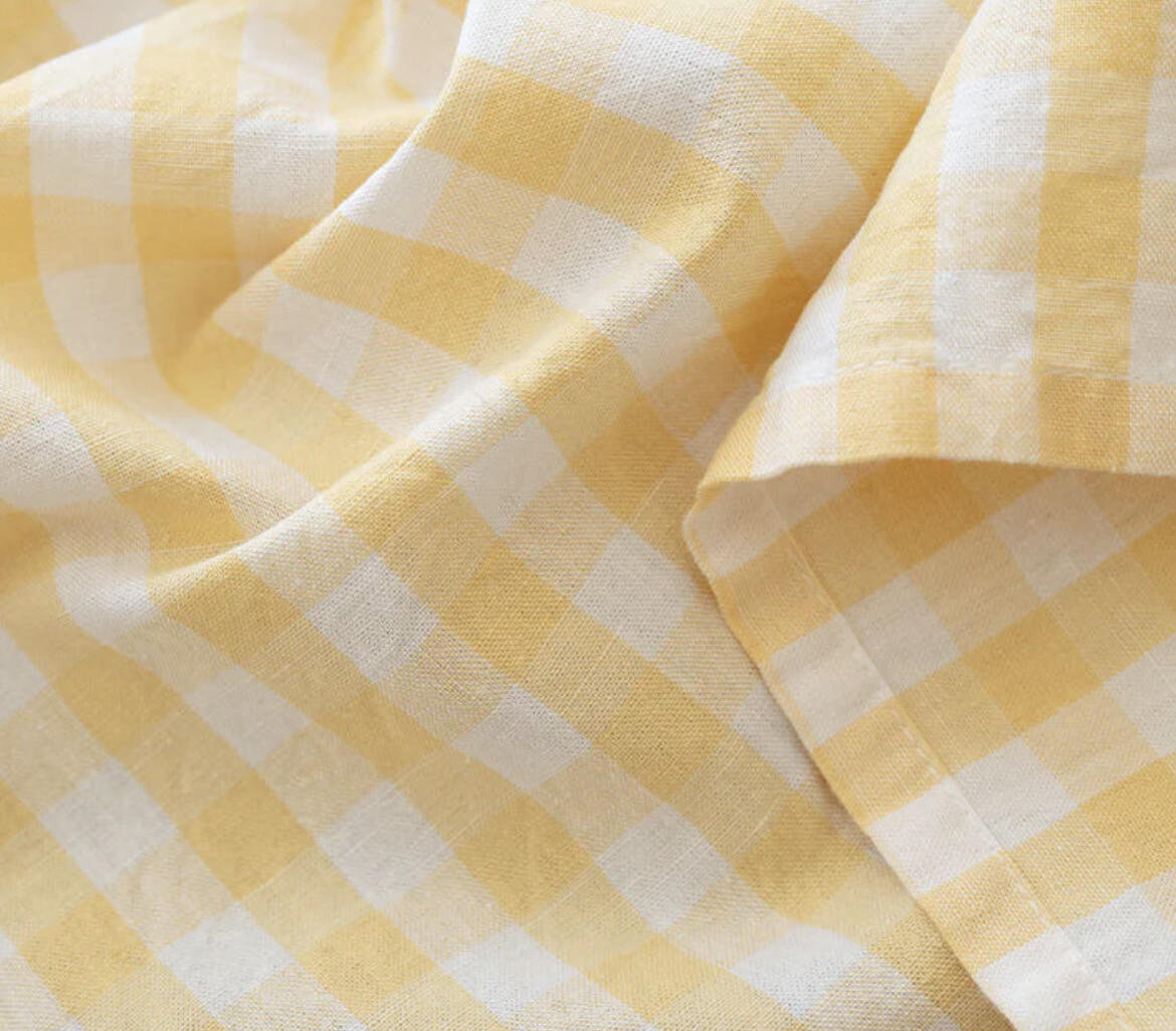 Serviette à carreaux jaune et blanc